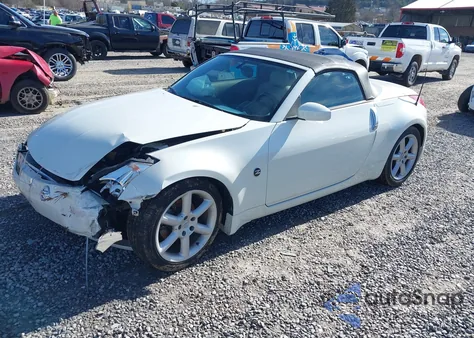 2004 Nissan 350Z Touring from USA, damaged, VIN JN1AZ36A84M251460